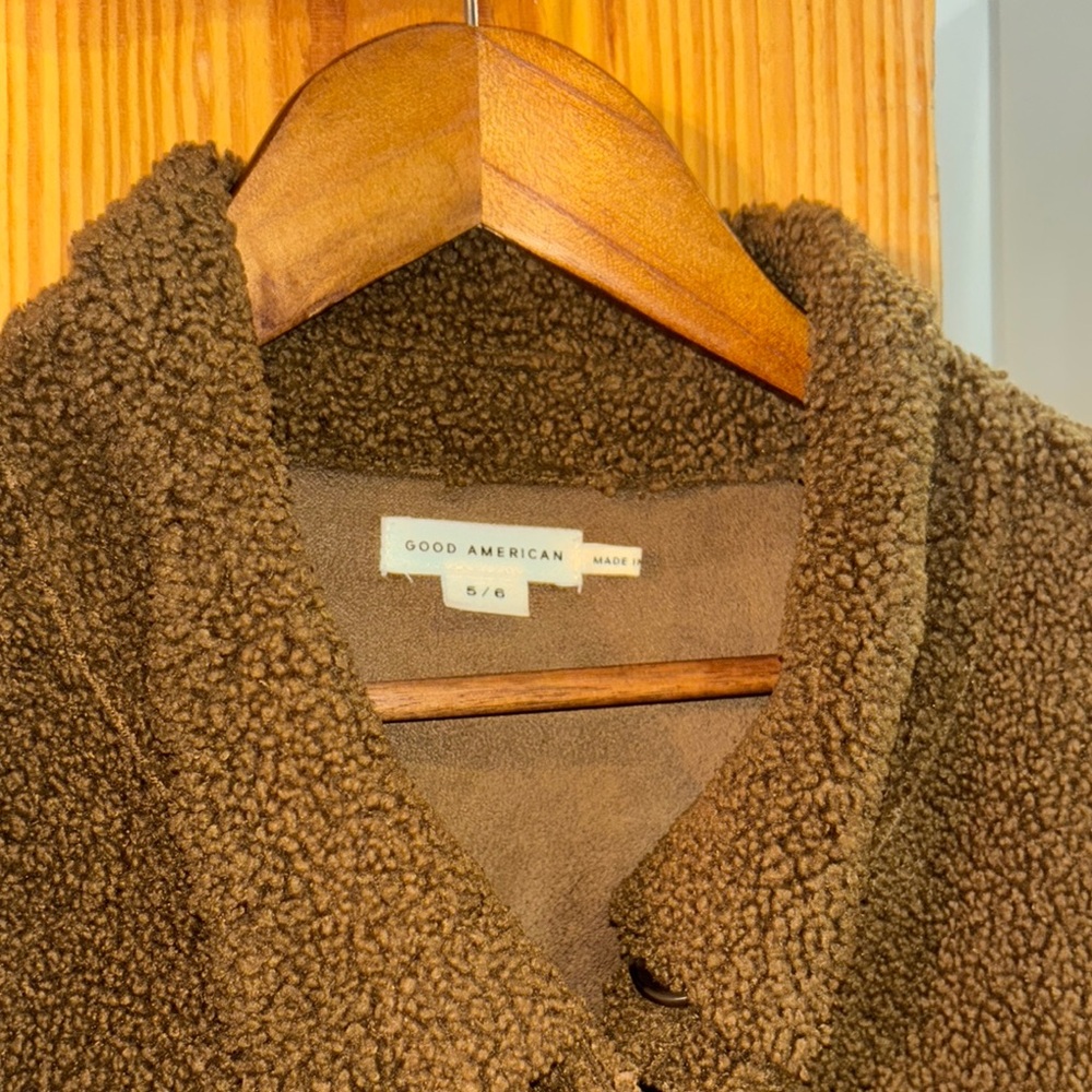 Good American Brown Teddy Jacket Cozy Sherpa Style
